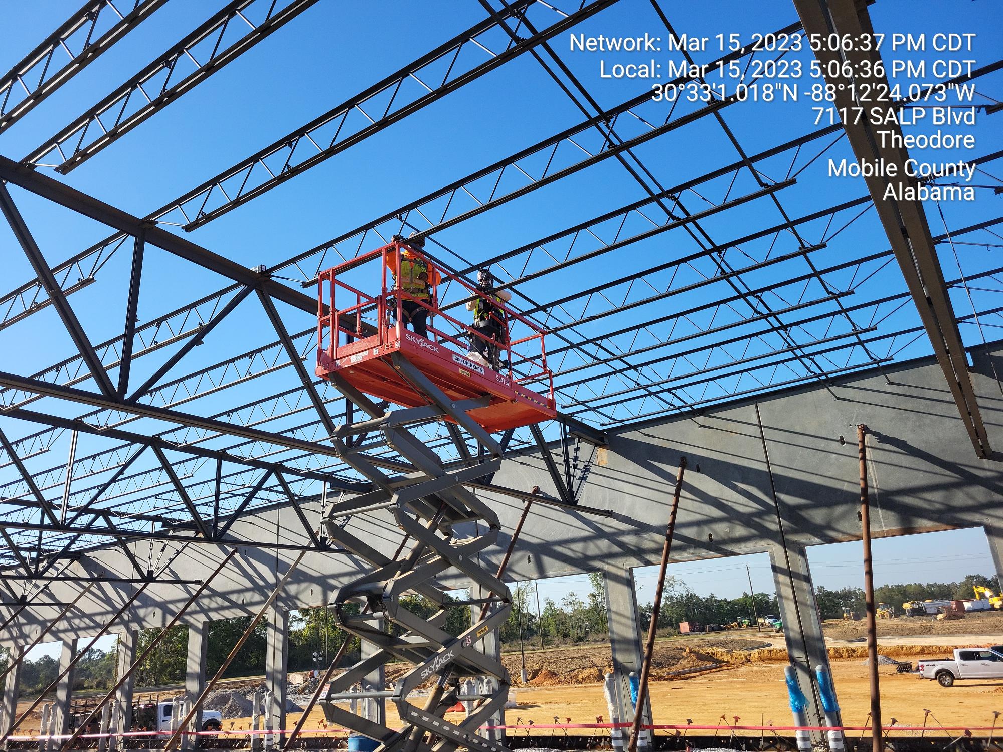 Averitt Express – Warehouse / Distribution steel erection image 11