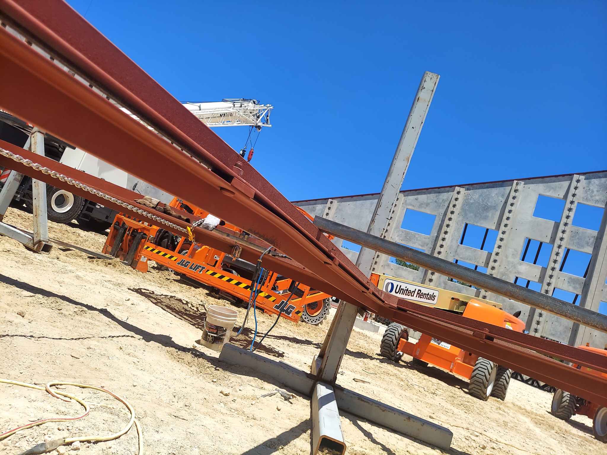 Great Wolf Lodge – Entertainment steel erection image 20