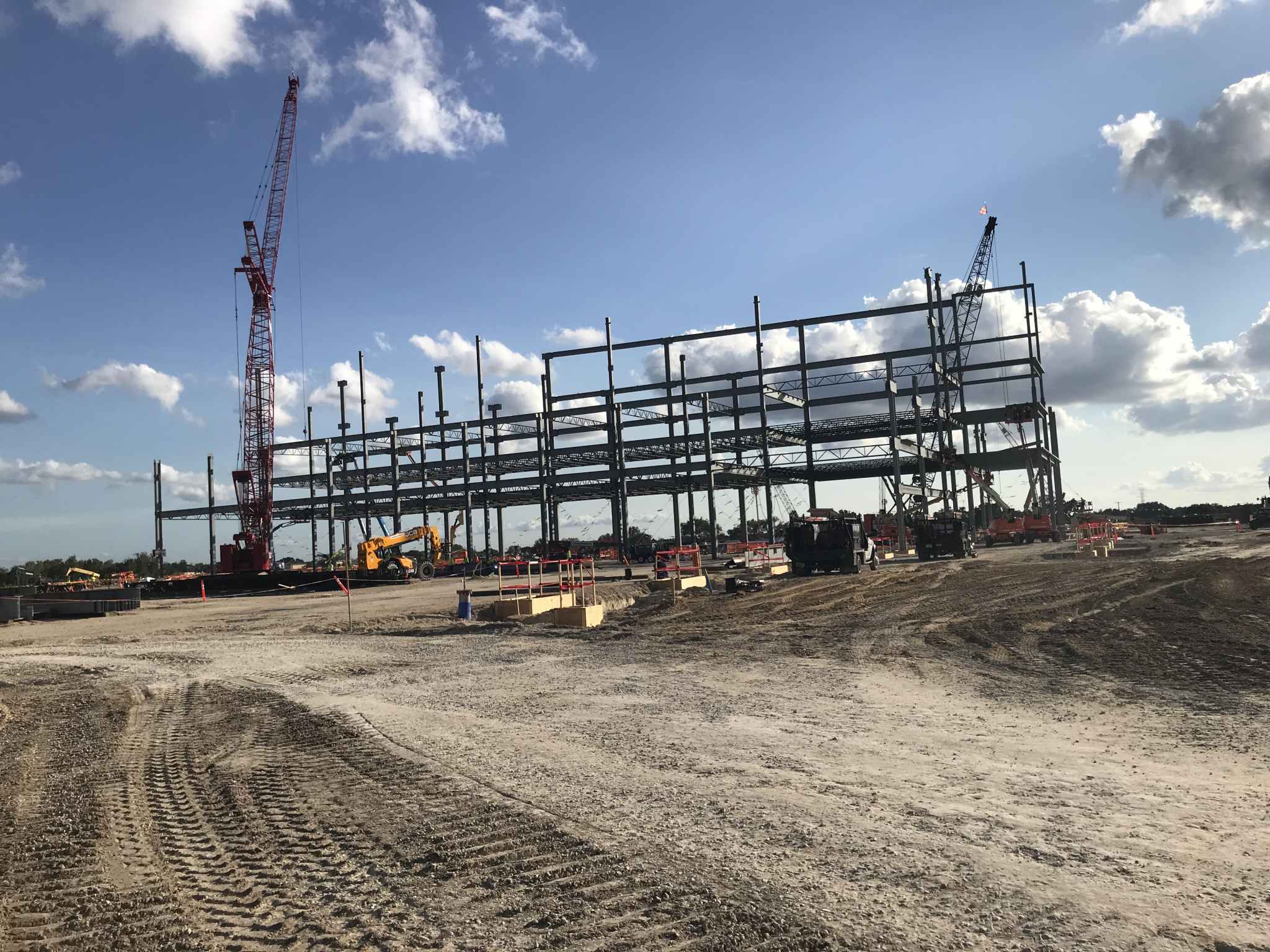Harney – Fulfillment Center steel erection image 5