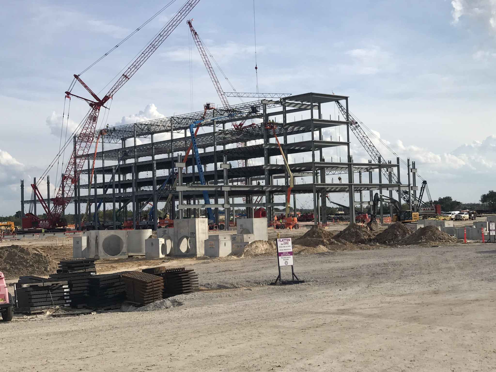 Harney – Fulfillment Center steel erection image 12