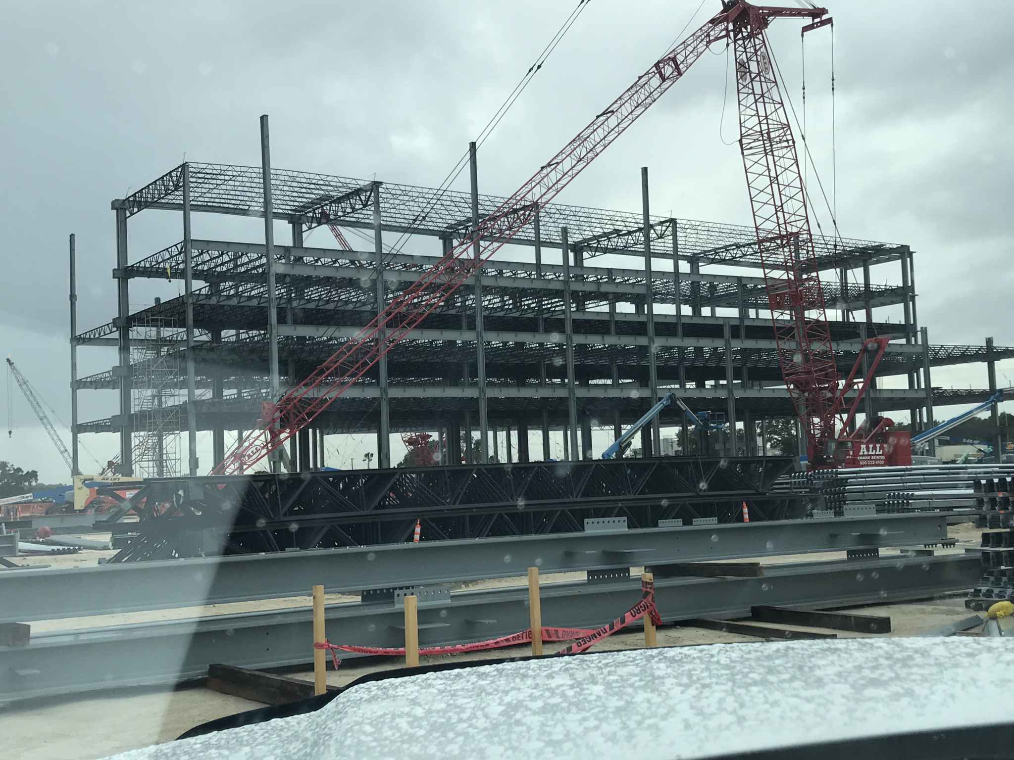 Harney – Fulfillment Center steel erection image 16